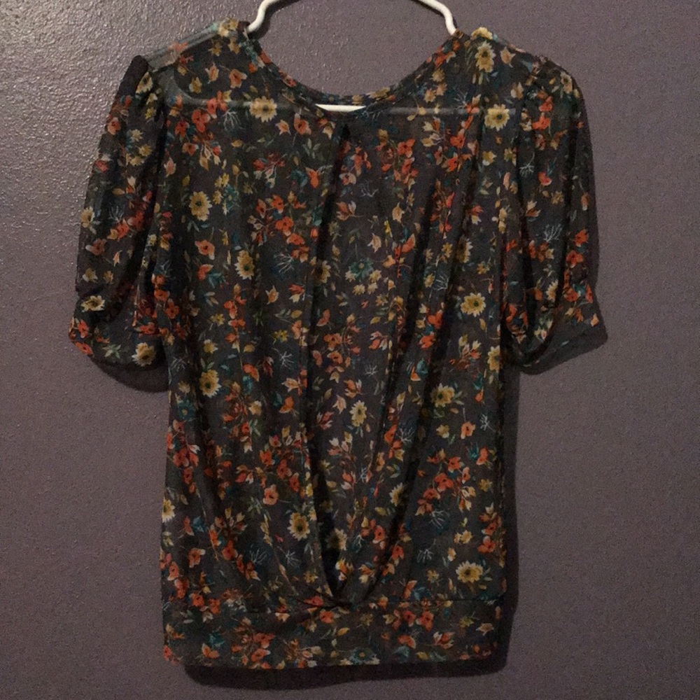 Sheer blouse - Picture 3 of 4